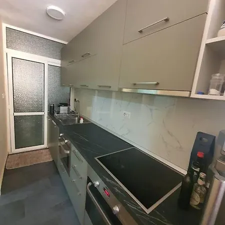 דירה Chic Escape Near Blloku טיראנה